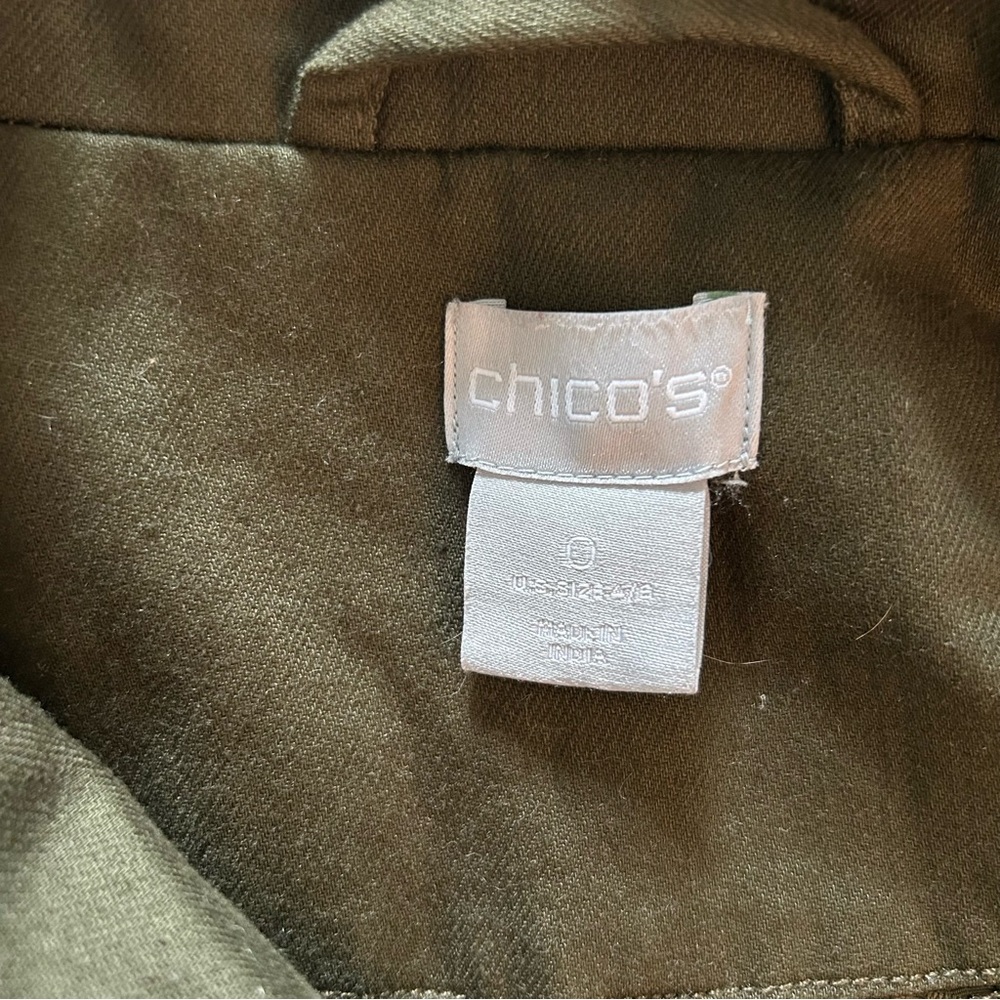Chico’s Military-Style Embroidered Jacket – Size 0 - Picture 10 of 11